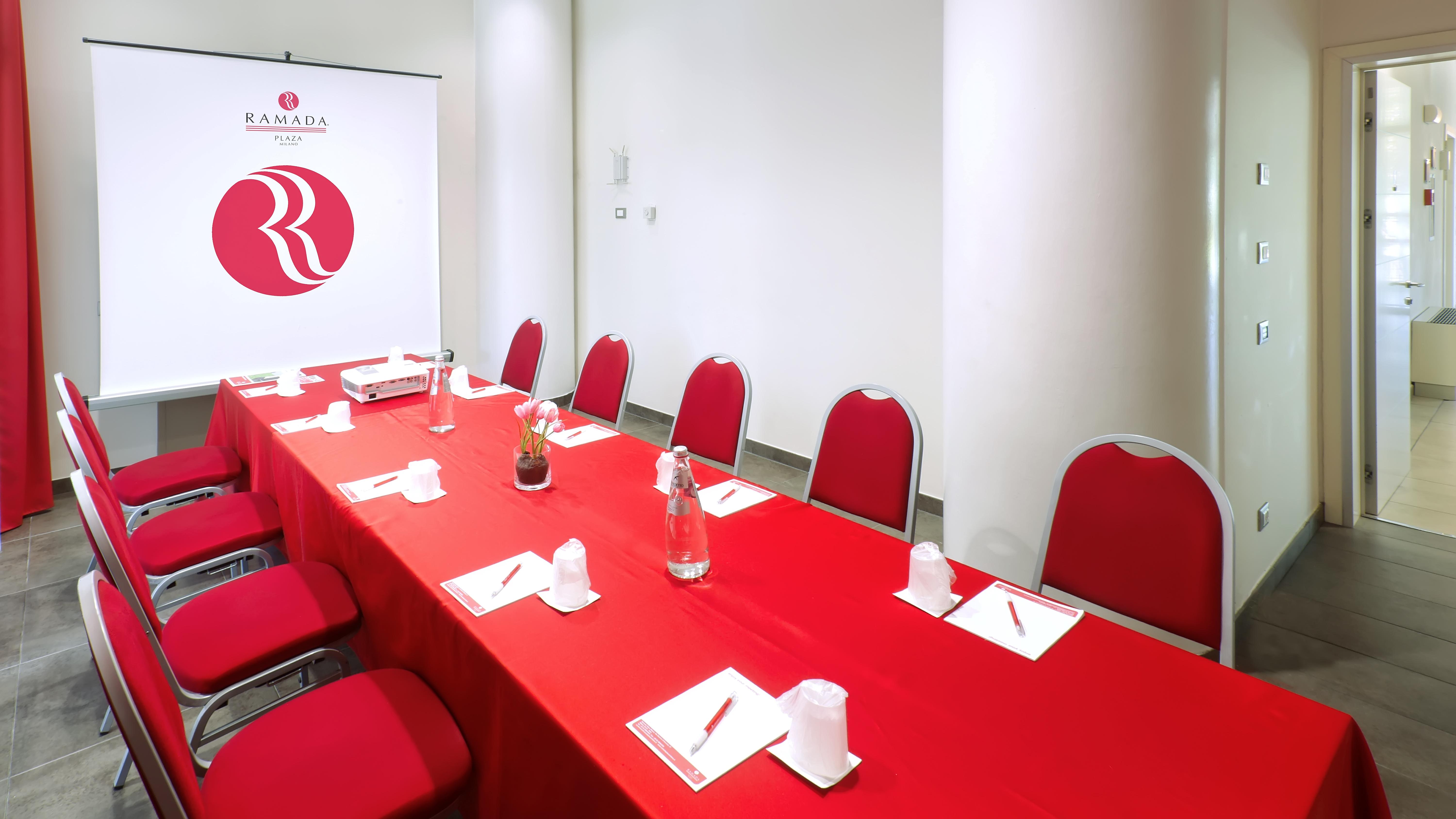 Ramada Plaza By Wyndham Milano — Foto 2